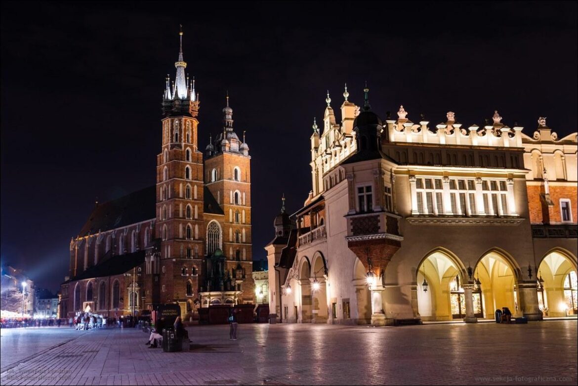 Rynek główny w Krakowie – Kraków by Night