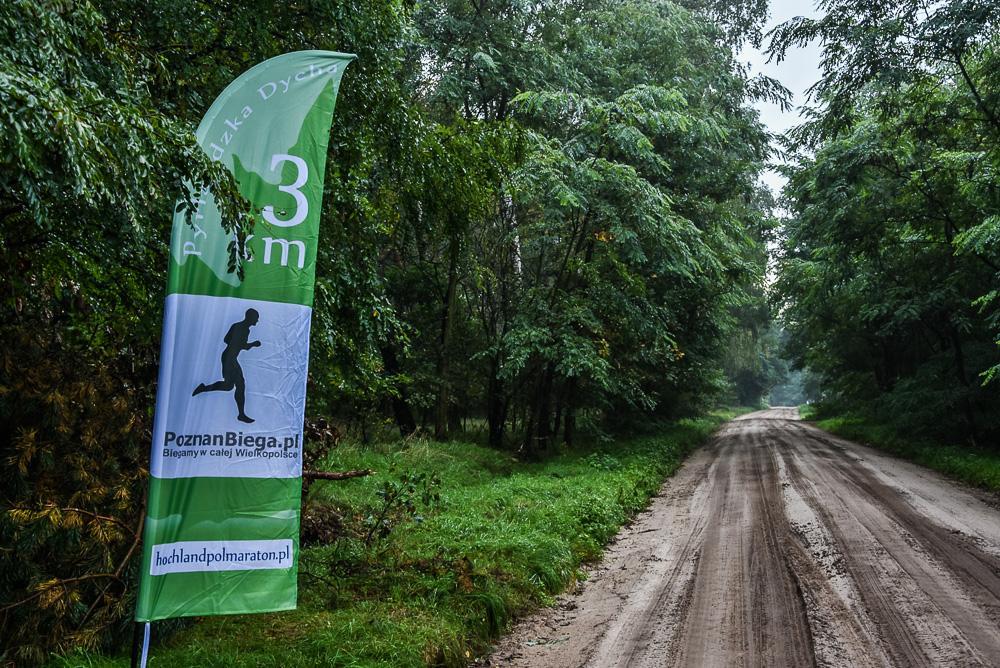5 Hochland Półmaraton i Pyrlandzka Dycha Doliną Samy – zdjęcia z tamy w Radzynach