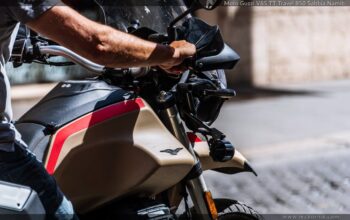 Moto Guzzi V85 TT Travel 850 Sabbia Namib - Roma, Italy
