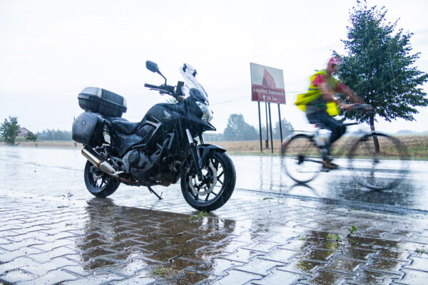 jazda w deszczu Honda NC750X motorcycle - best photos by mckornik.com #nc750x